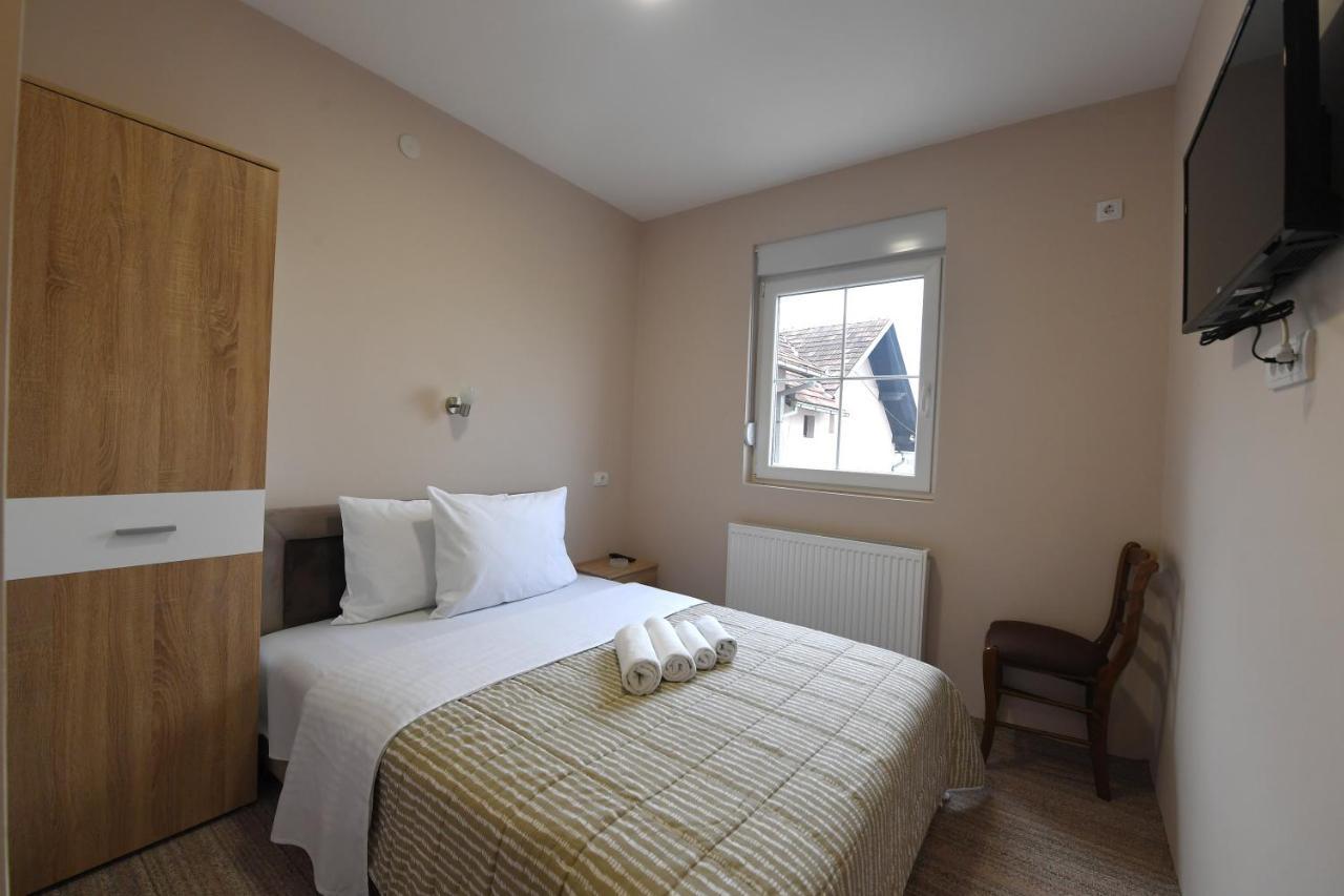 Motel Olimp Kraljevo Esterno foto